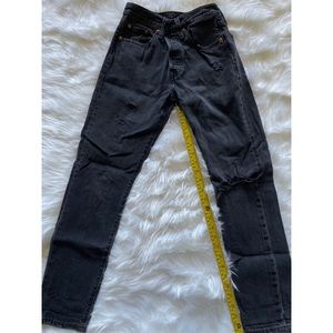 Levi’s 501 Skinny, Distressed- Sz: 24x28